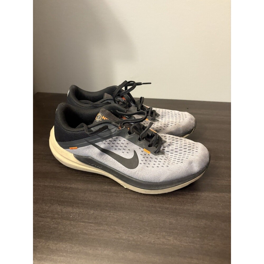 Nike Air Winflo 10 Men's Shoes Size 9, Smoke Grey, Khaki Running Sneakers